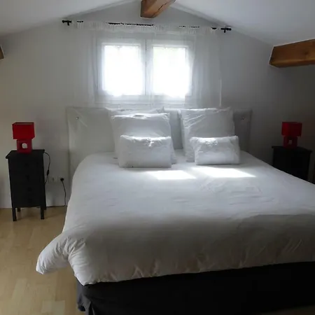 Une Chambre A فندق مبيت وإفطار