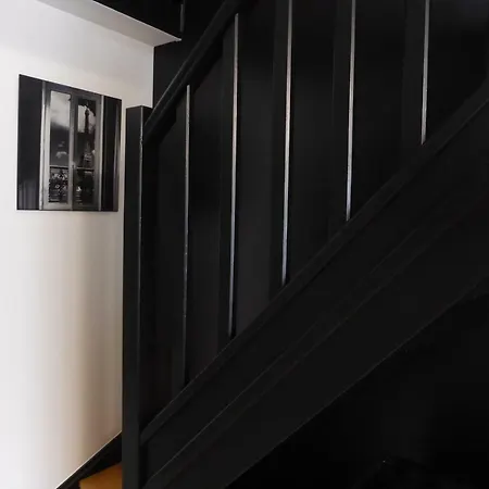 Une Chambre A 3* Neuilly-Plaisance