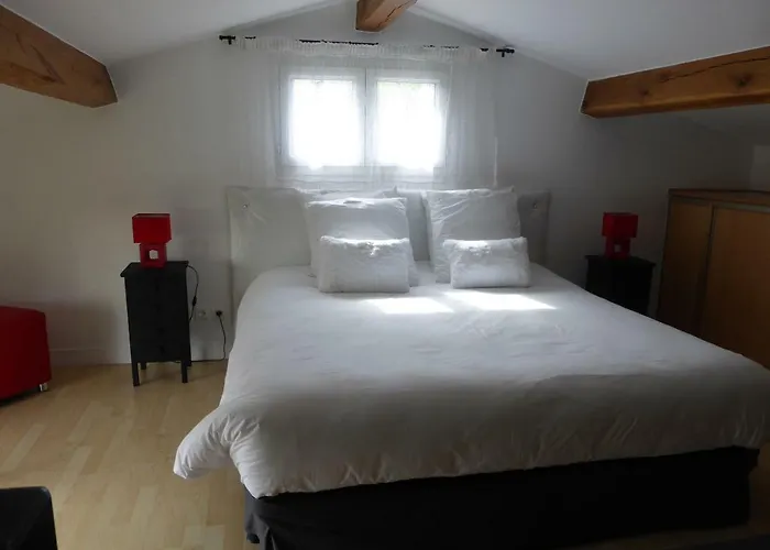 Une Chambre A فندق مبيت وإفطار